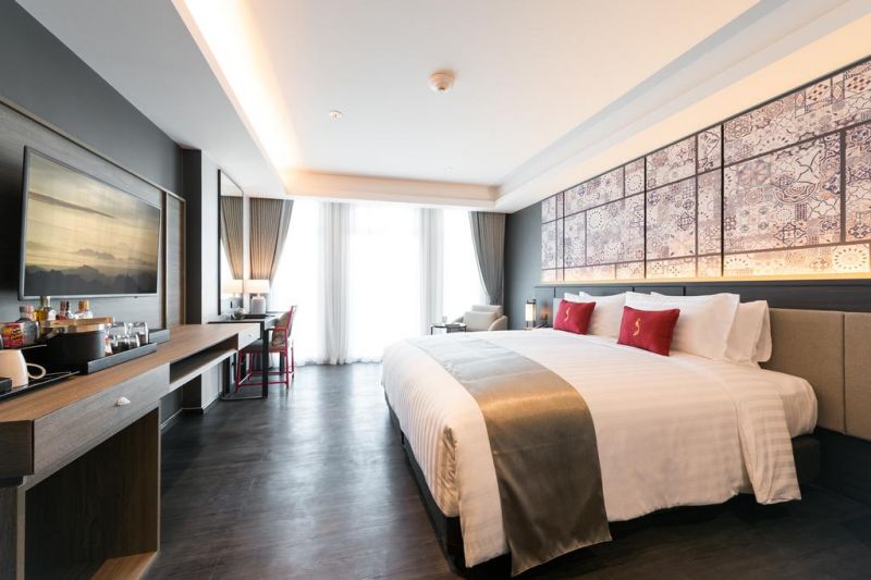 Ramada Plaza By Wyndham Chao Fah 4*