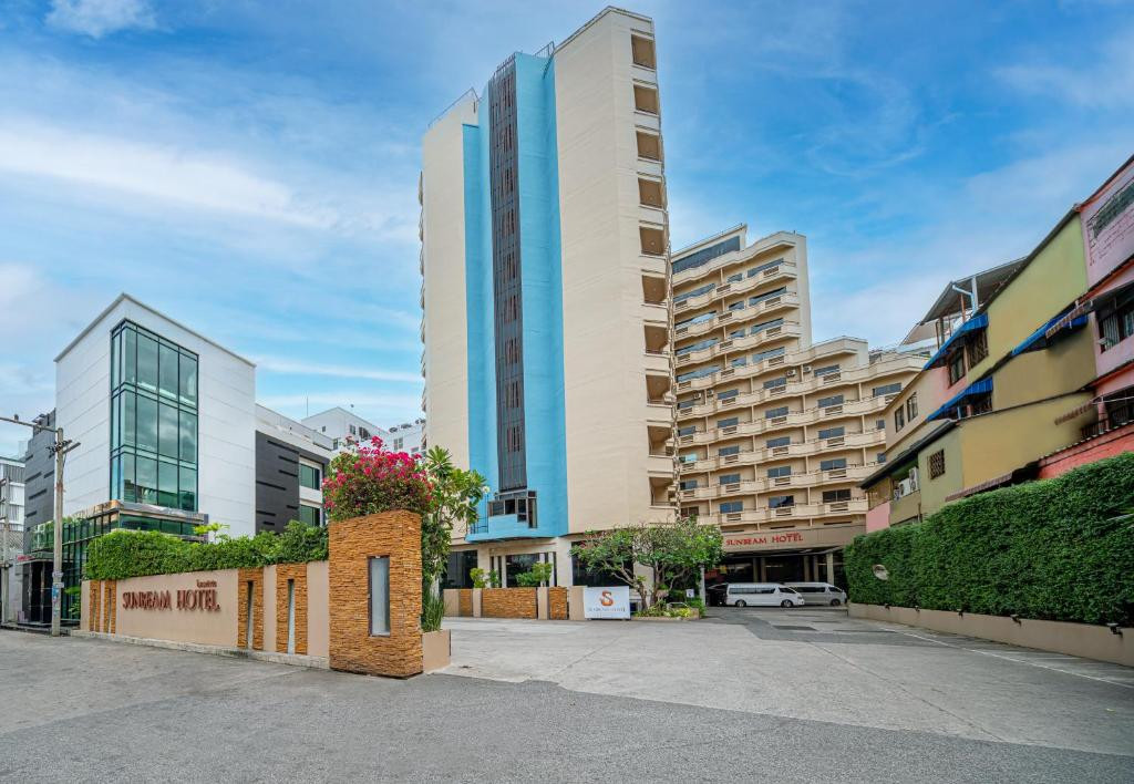Sunbeam Hotel Pattaya (Ex. Eastin Hotel Pattaya) 4*