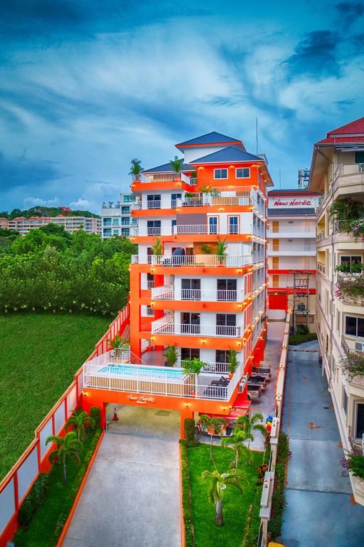 Sunset Apartments 3*