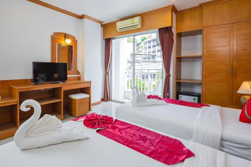 Sun Shine Patong (Ex. Azure Phuket) 3*