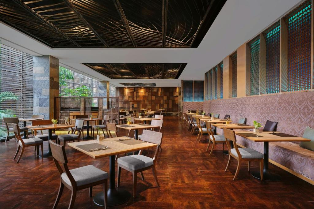 Jubilee Prestige Hotel Ratchadapisek (Ex. Swissotel Bangkok Ratchada) 5*