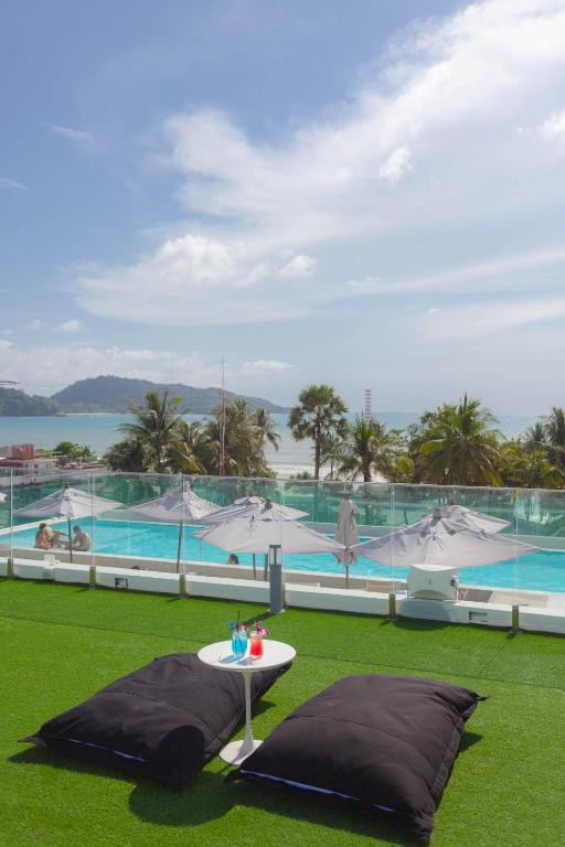 The Bloc Hotel 4*