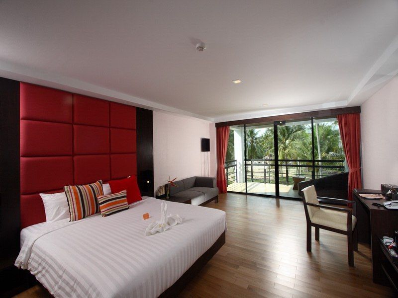 The Kris Resort Condotel At Bagtao Beach 4*