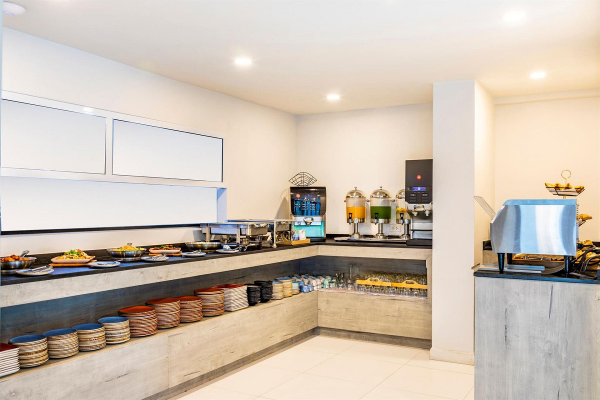 The Rizin Hotel & Residences 4*