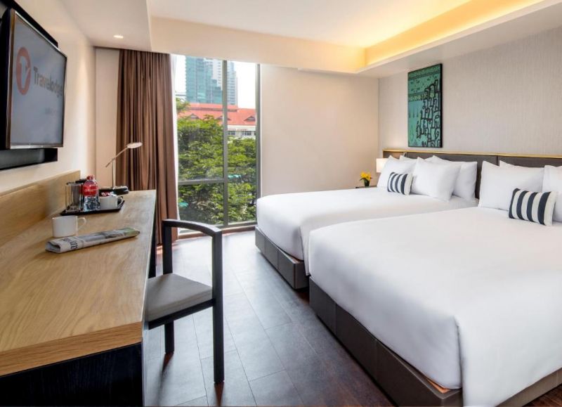 Travelodge Sukhumvit 11 4*