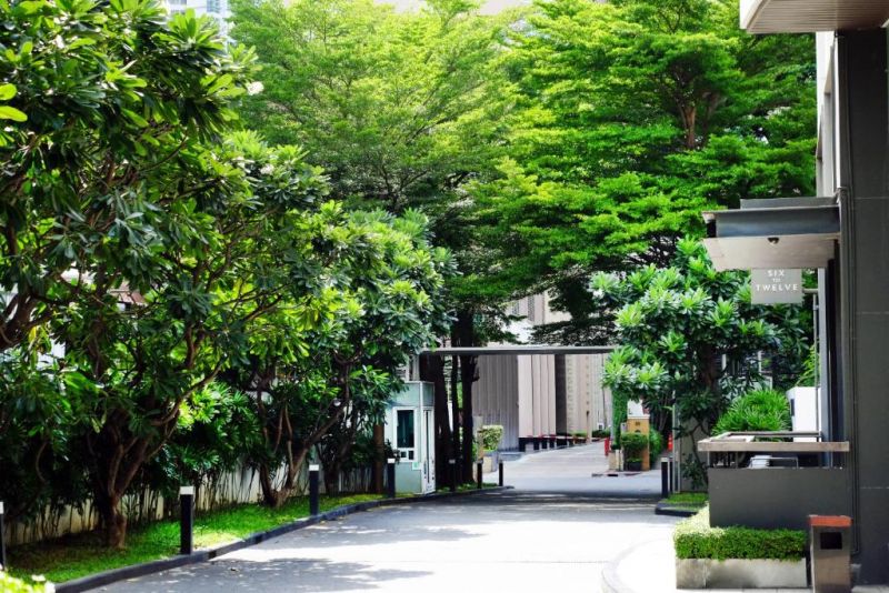 Urbana Langsuan 5*