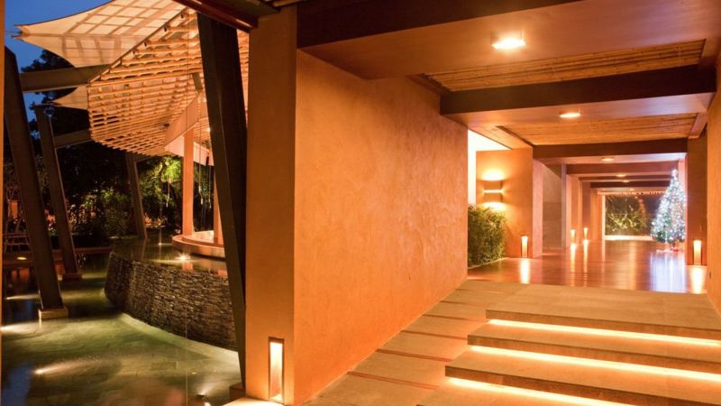 Wanakarn Beach Resort & Spa 5*