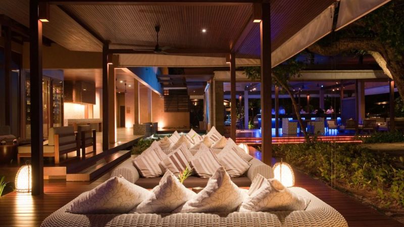 Wanakarn Beach Resort & Spa 5*