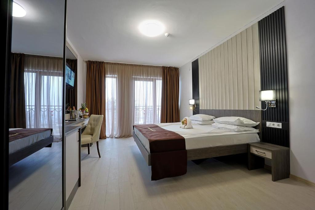 Prestige Hotel & Aquapark (Ex. Golden Yavor) 4*