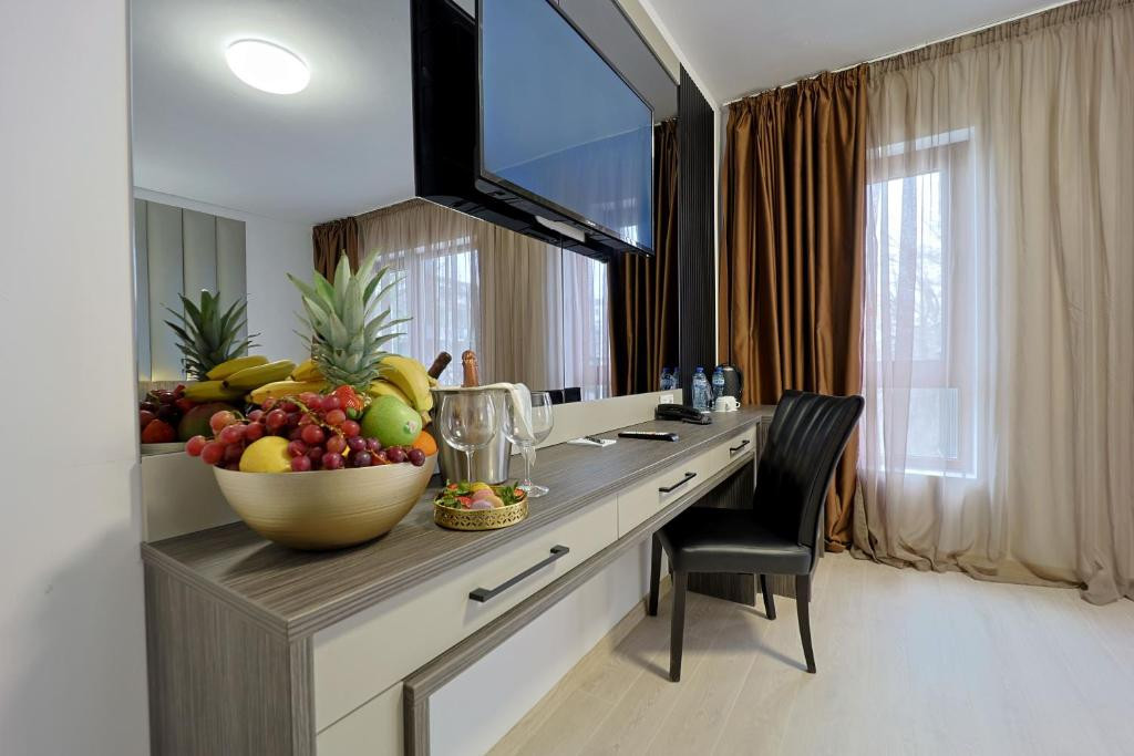 Prestige Hotel & Aquapark (Ex. Golden Yavor) 4*