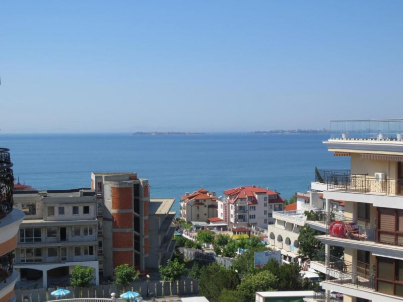 Admiral Dinevi Resort 4*