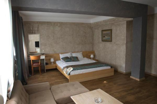 Alexander Palace 3*
