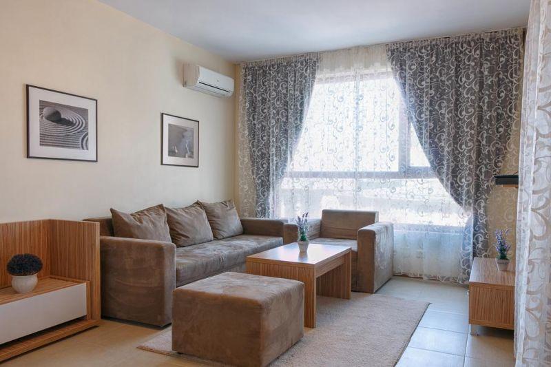 Alexandra 3*