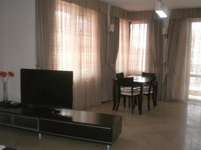 Argo Apt 3*