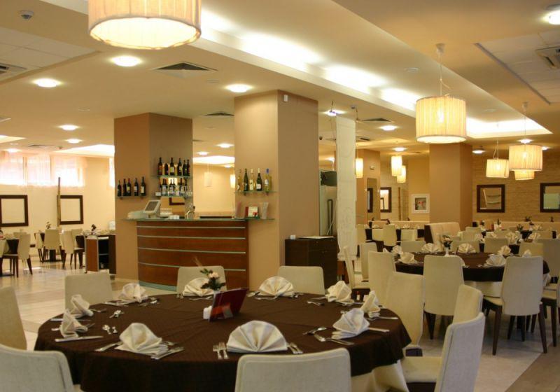 Atlas Golden Sands 4*