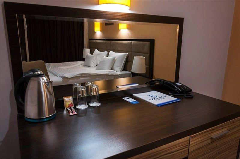 Dream Hotel 3*