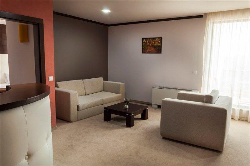 Dream Hotel 3*