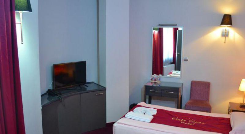 Elate Plaza 3*