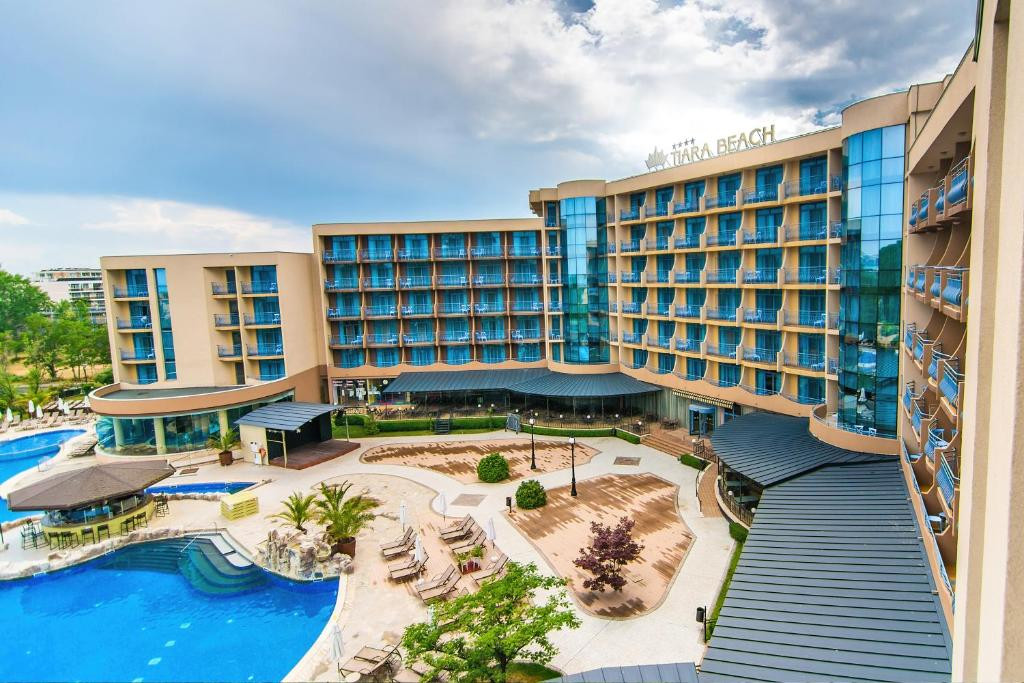 Tiara Beach 4*