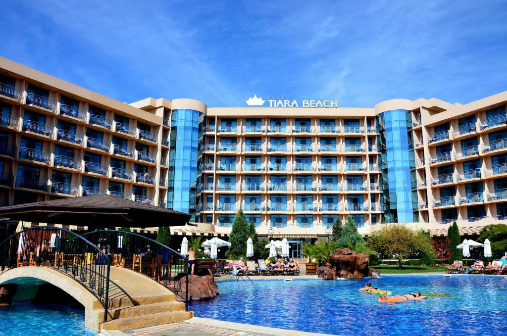 Tiara Beach 4*