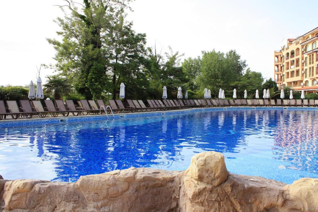 Tiara Beach 4*