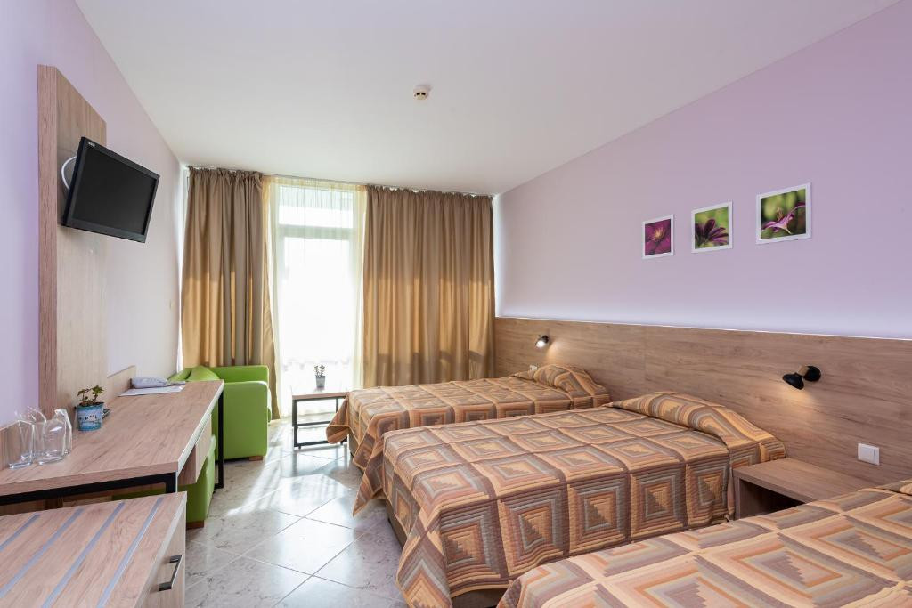 Ivana Palace 4*