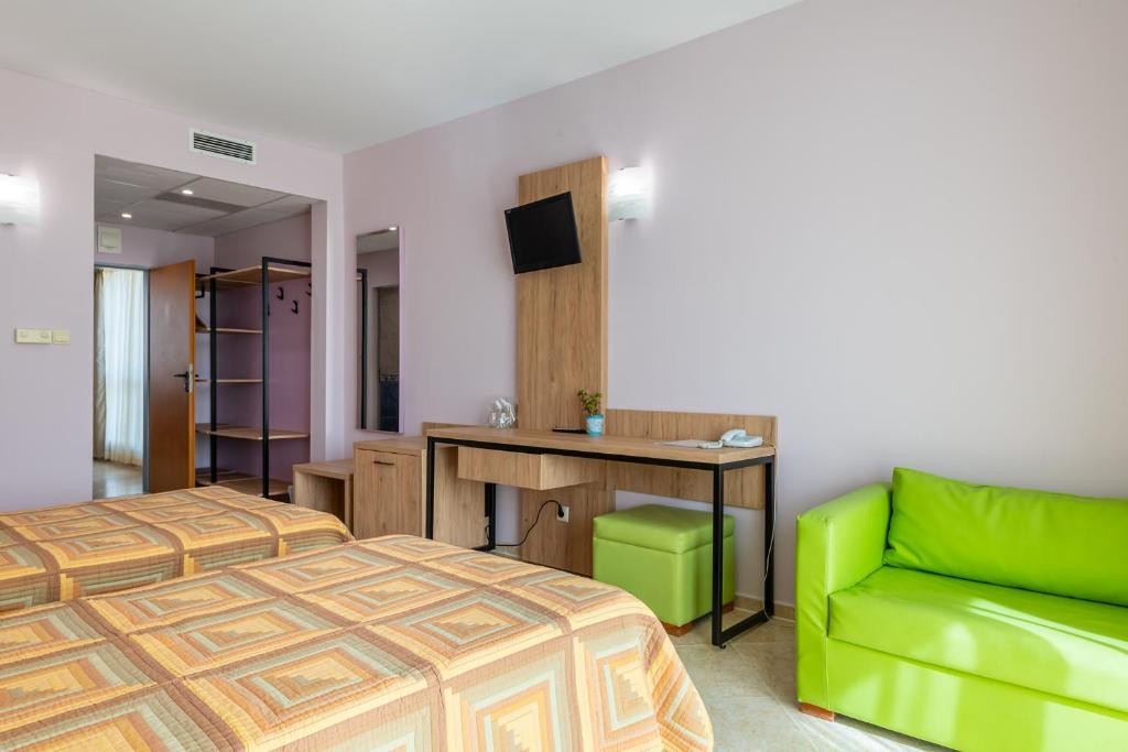 Ivana Palace 4*