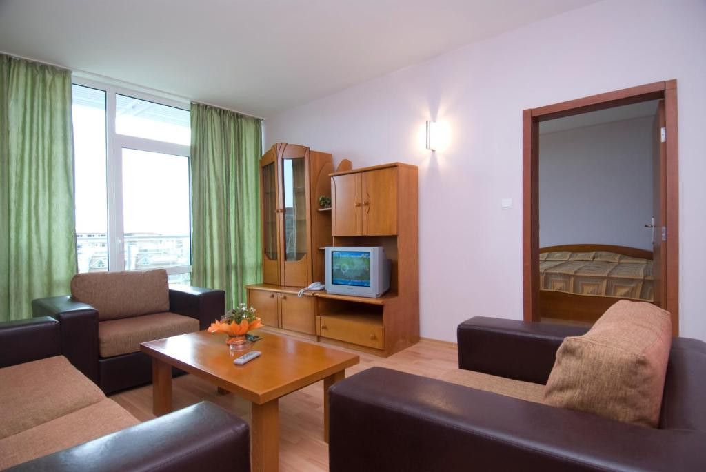 Ivana Palace 4*