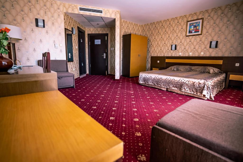 Izola Paradise 4*