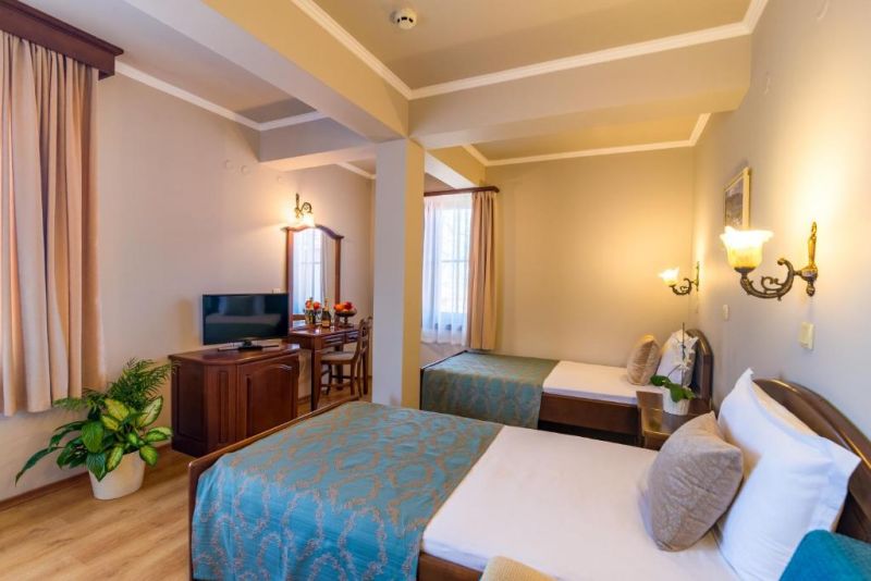 Izvora Kranevo 3*