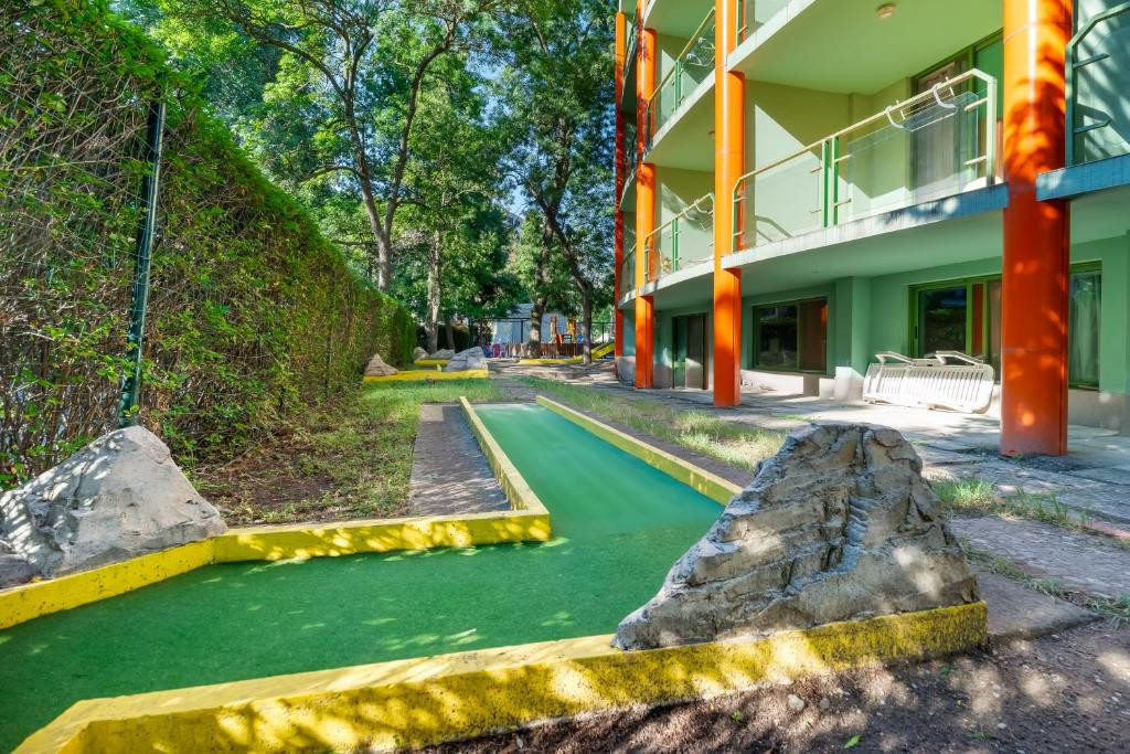 Mpm Hotel Kalina Garden (Ex. Kalina Garden) 4*