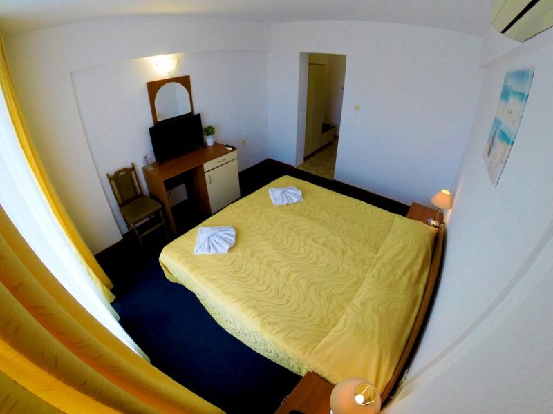 Lotos Kiten 3*