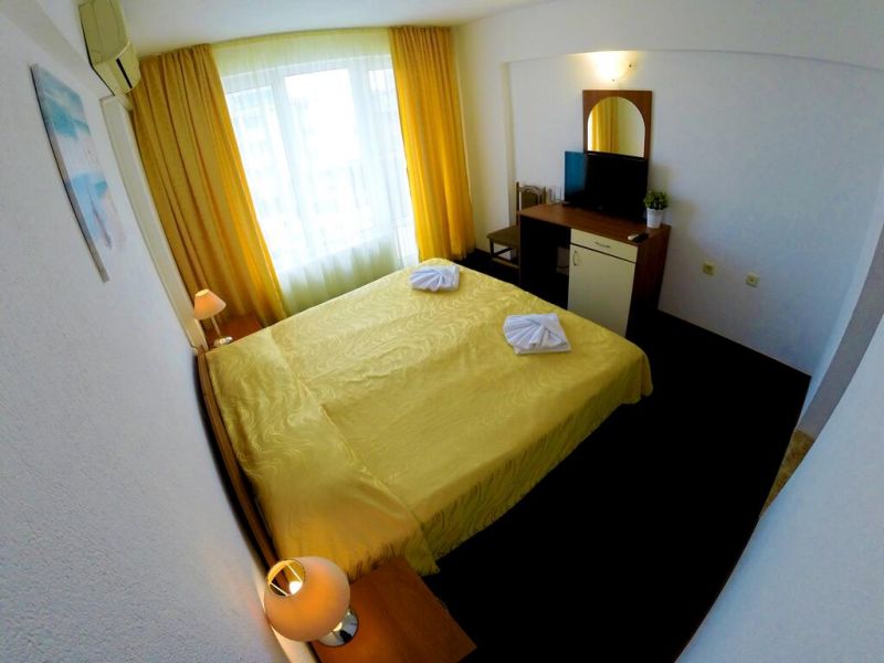Lotos Kiten 3*