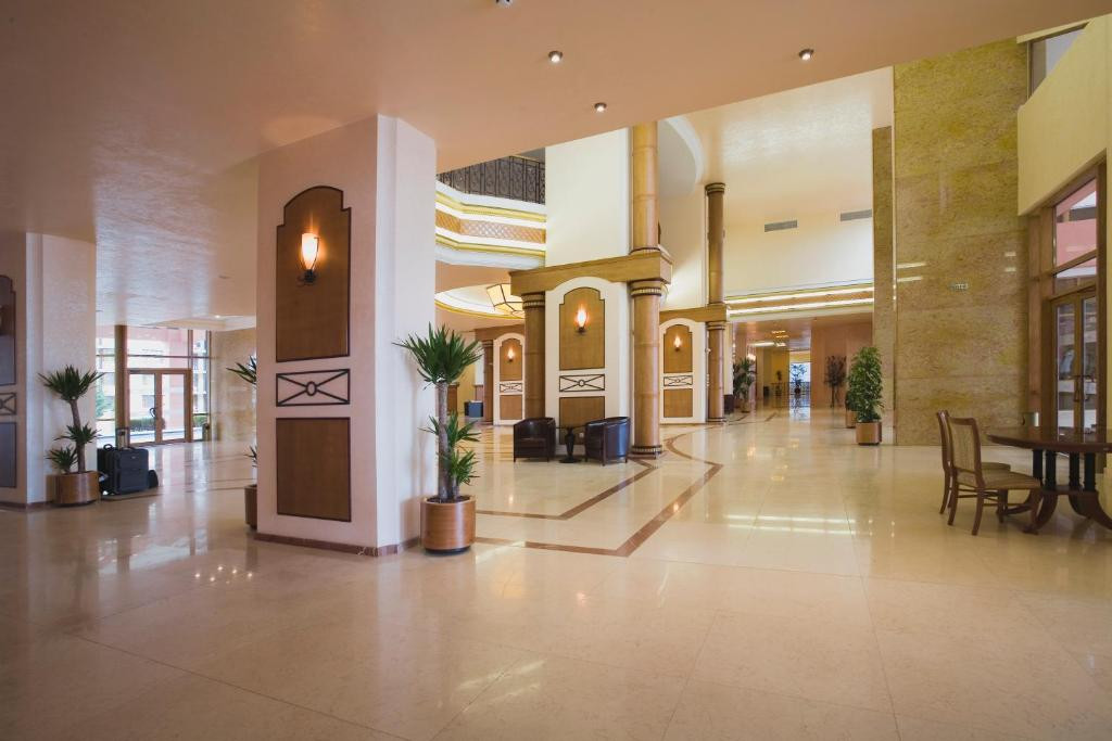 Dit Majestic Beach Resort 4*