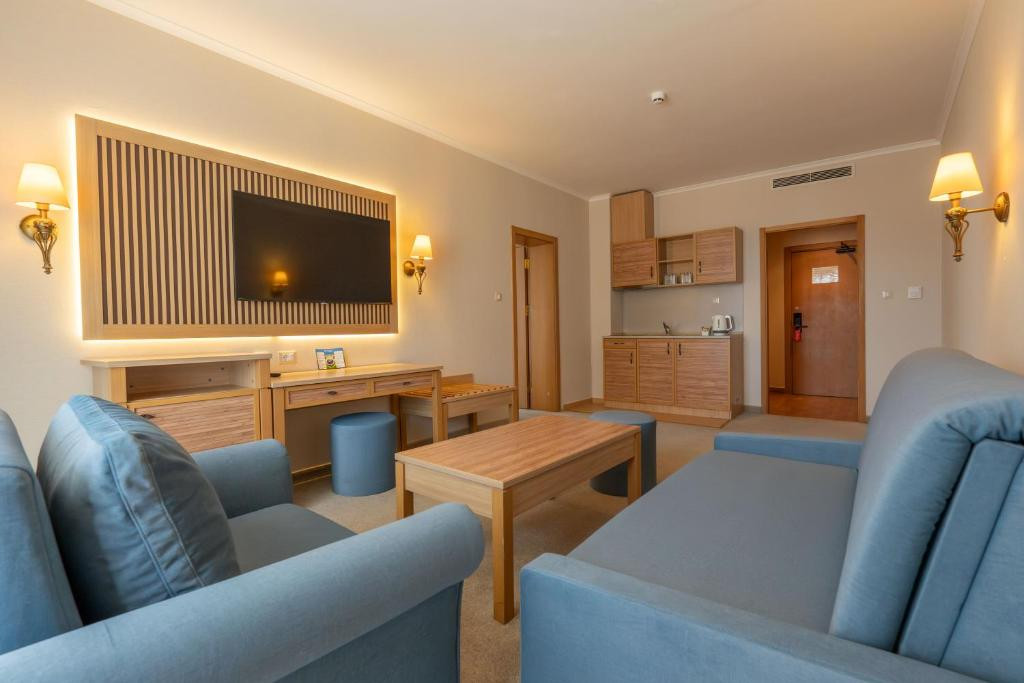 Dit Majestic Beach Resort 4*