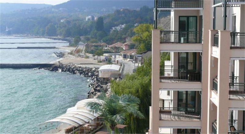 Marina City 3*