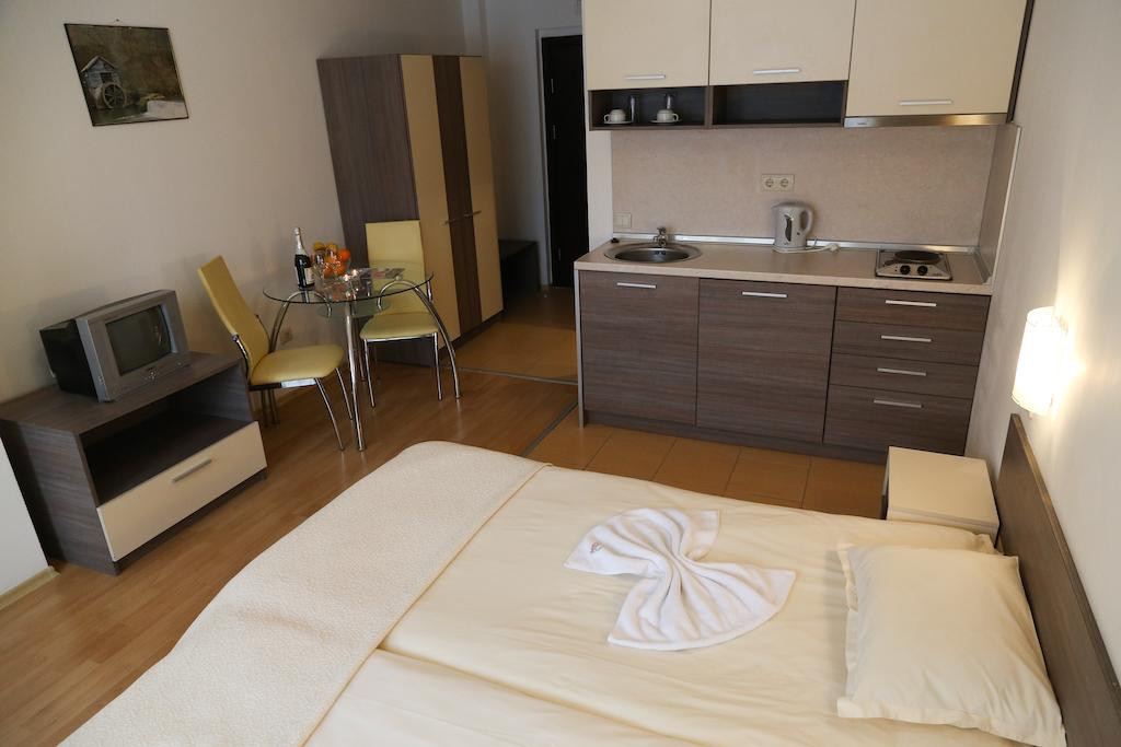 Bomo Mountain Paradise By The Walnut Tree 4*