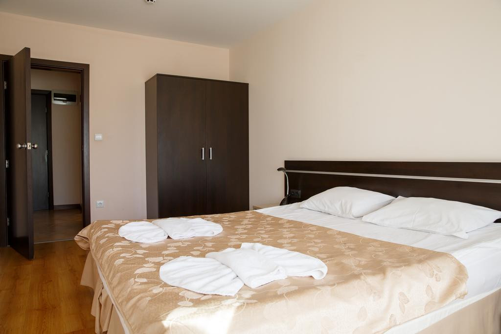 Bomo Mountain Paradise By The Walnut Tree 4*