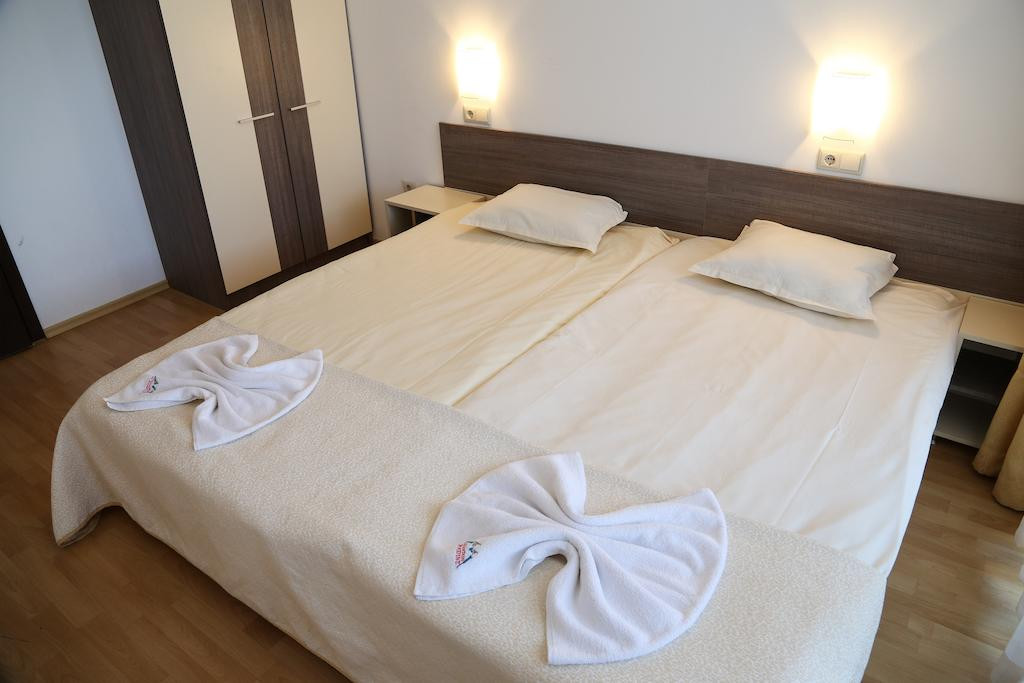 Bomo Mountain Paradise By The Walnut Tree 4*