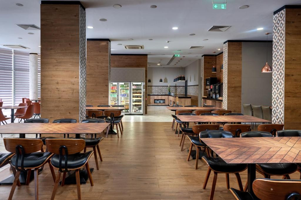Best Western Plus Premium Inn 4*