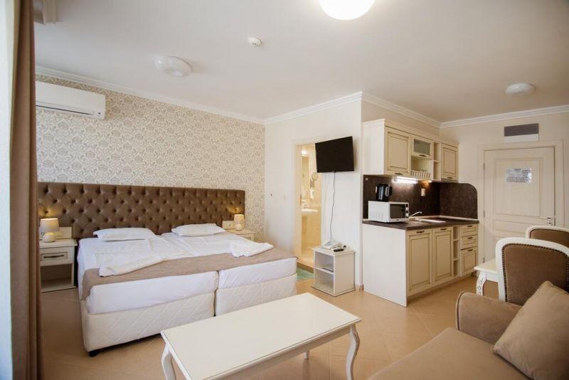 Rena (БЫВШ. Radoslava Hotel) 4*