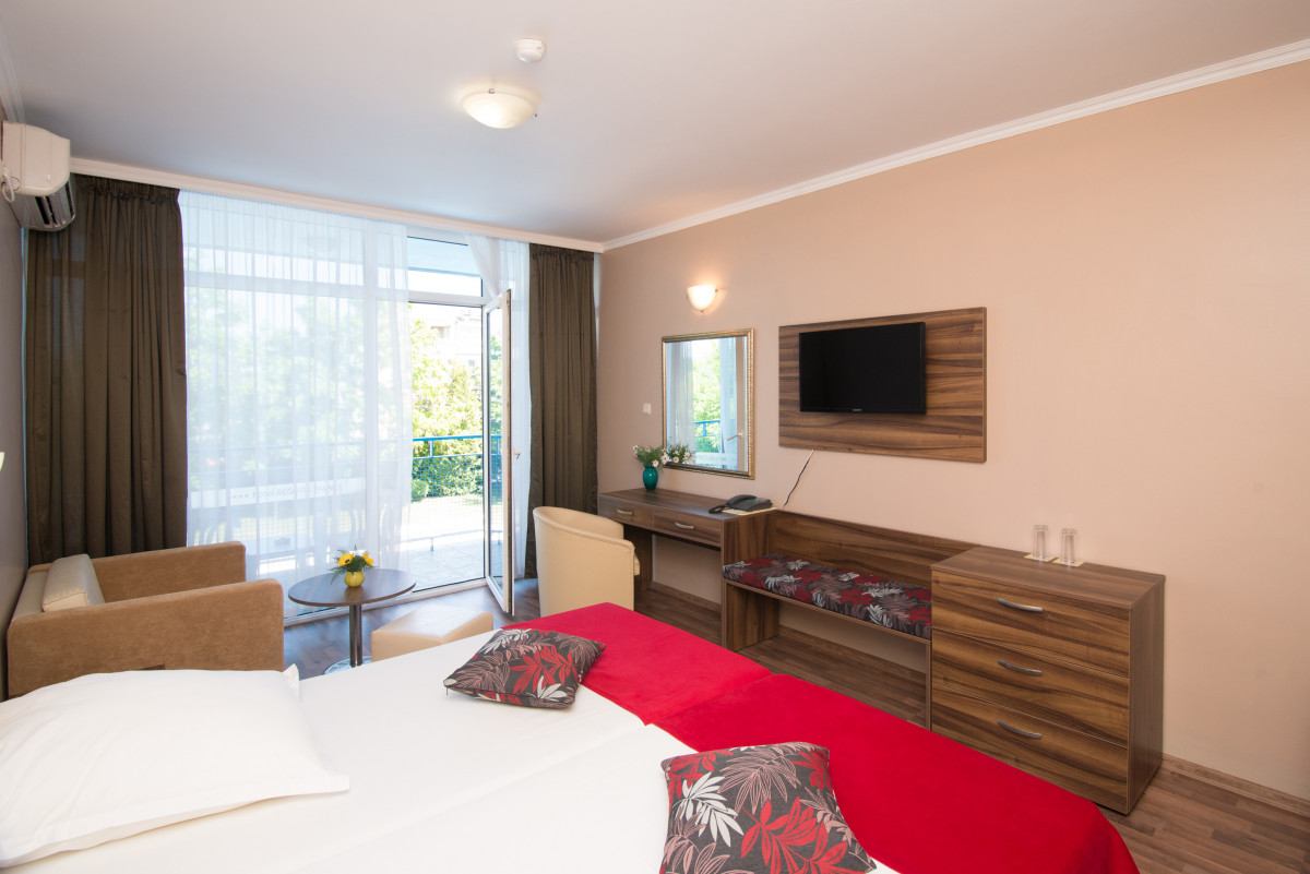 Regata Palace 3*