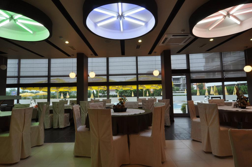 Regata Palace 3*