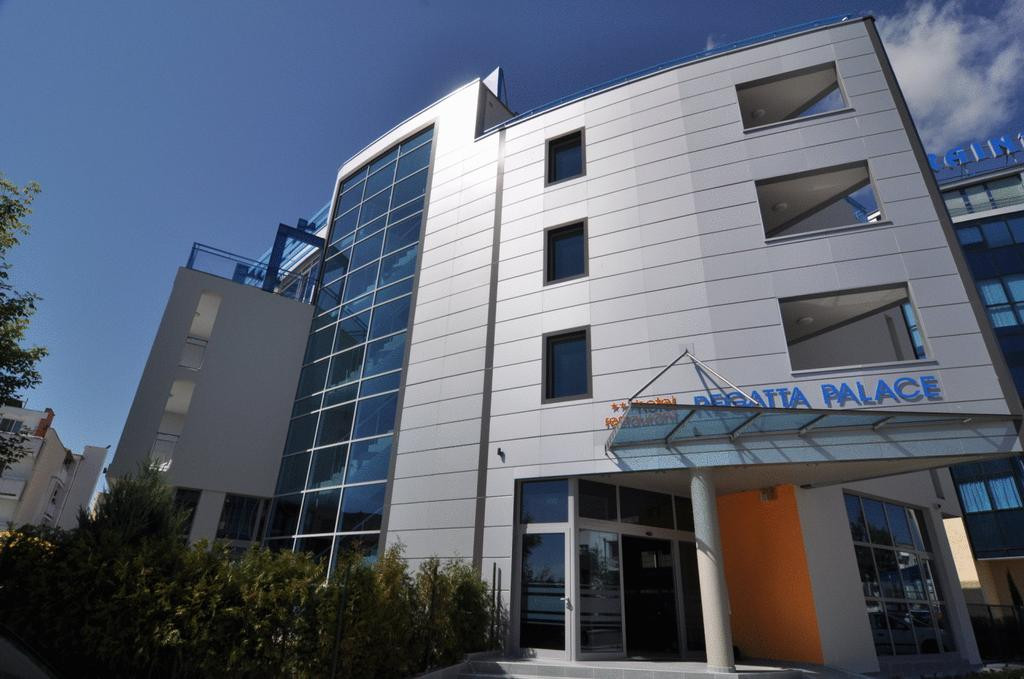 Regata Palace 3*