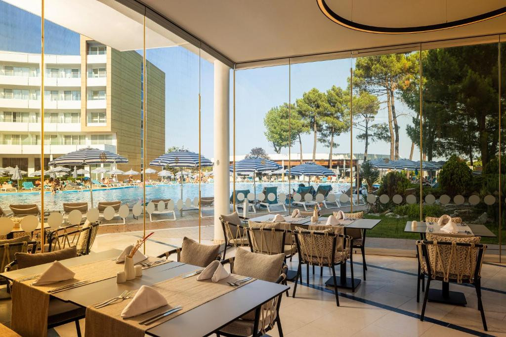 Aluasoul Sunny Beach (Ex. Riu Helios) 4*