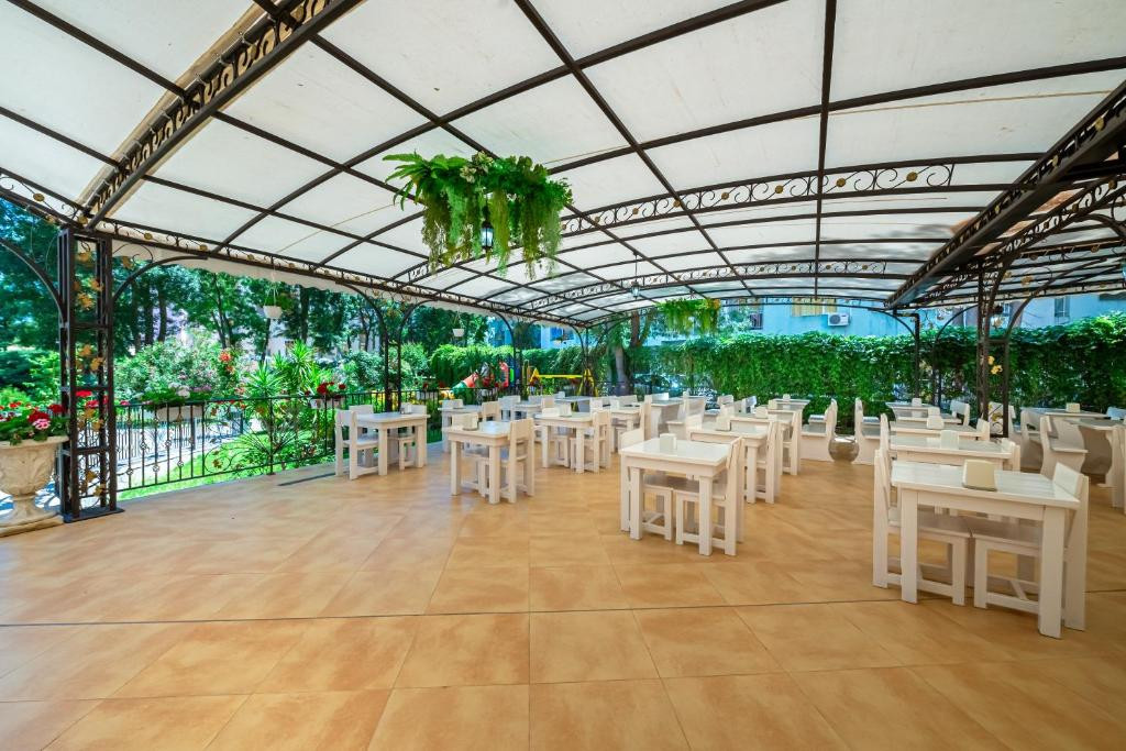 Riva Park 4*