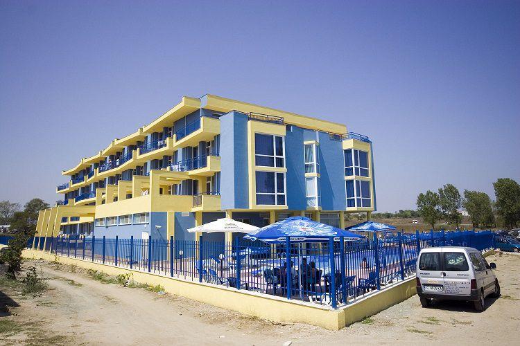Royal Beach 3*
