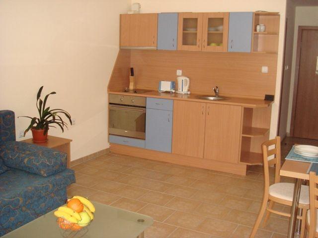 Royal Dreams Apt 3*