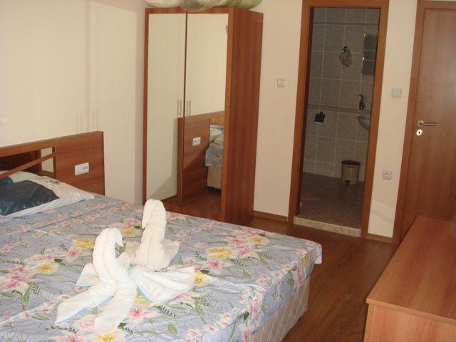 Royal Dreams Apt 3*