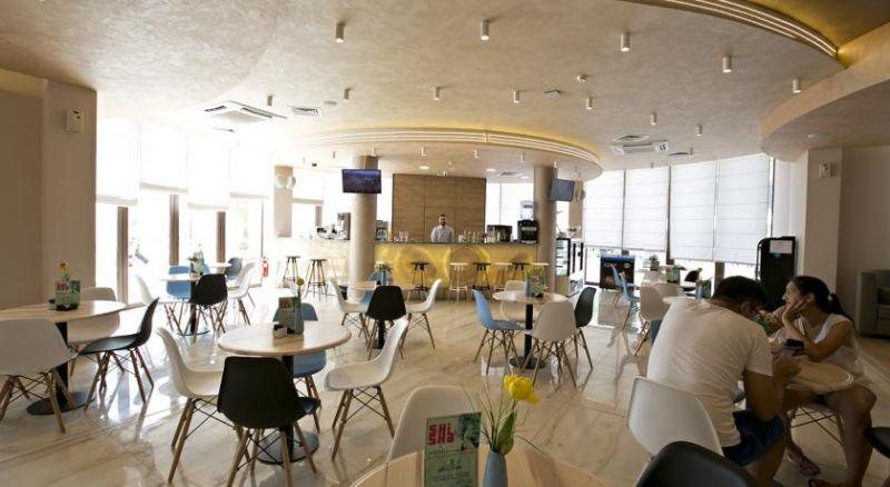Royal Grand Hotel And Spa 4*